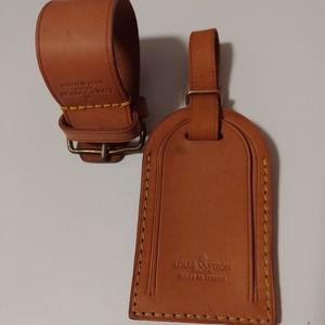 Louis Vuitton luggage tag set